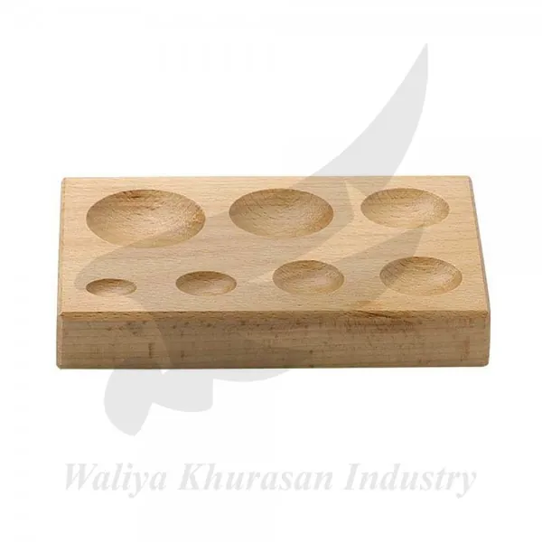 HARDWOOD DAPPING BLOCK